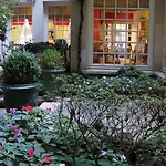 Le Relais Médicis Parigi
