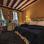 Hotel Le Relais Médicis Parigi