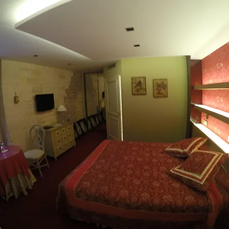 Hotel Le Relais Medicis Paris