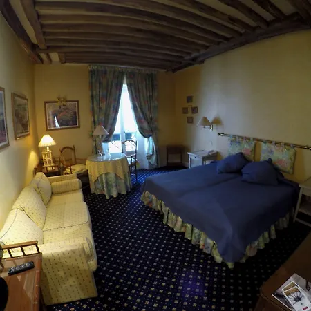 Le Relais Medicis Paris