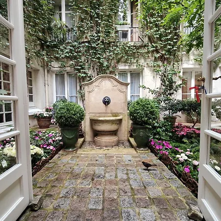 Le Relais Medicis
