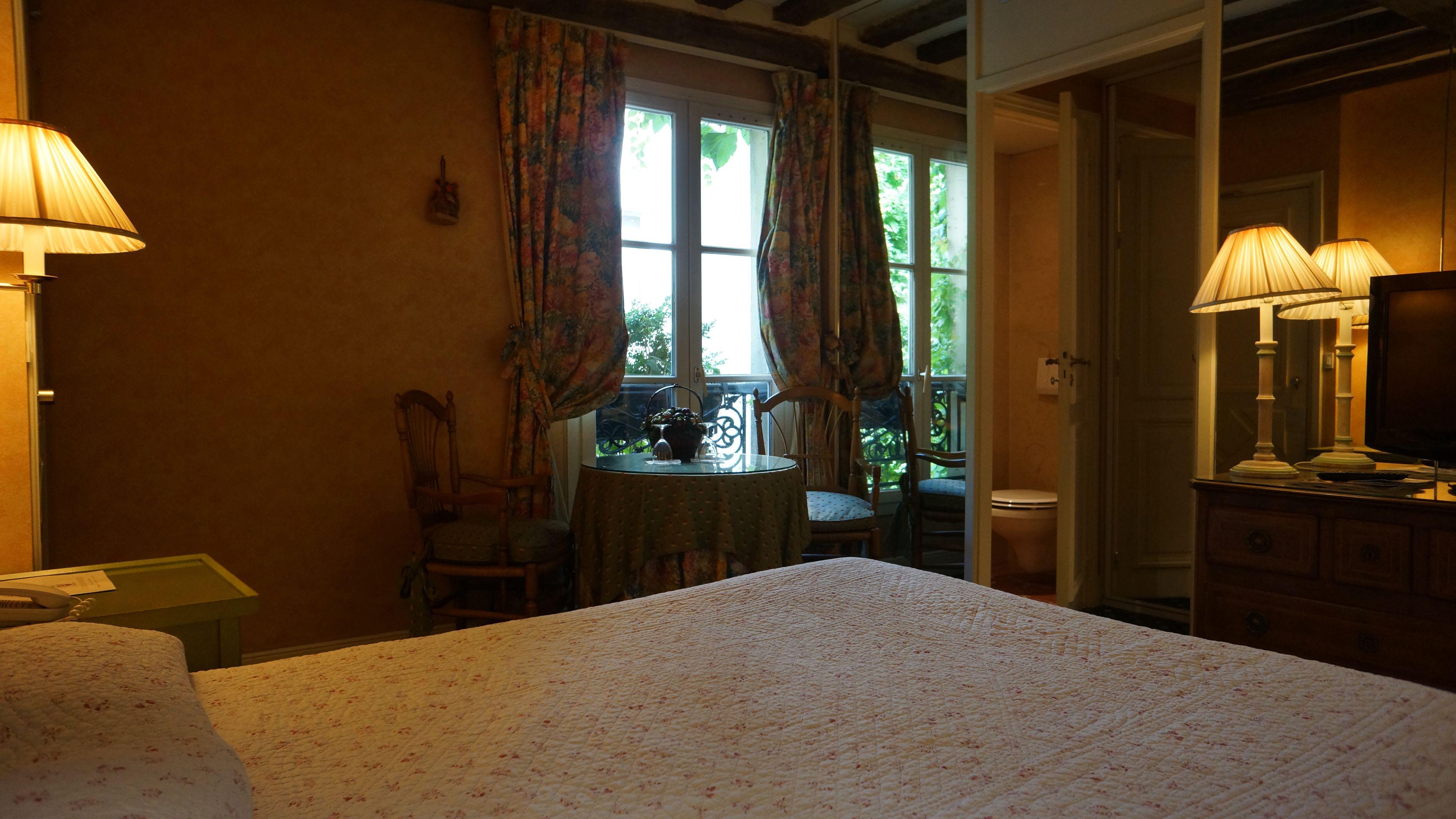 Hotel Le Relais Medicis 4*
